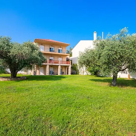 Apartamento Kalliston